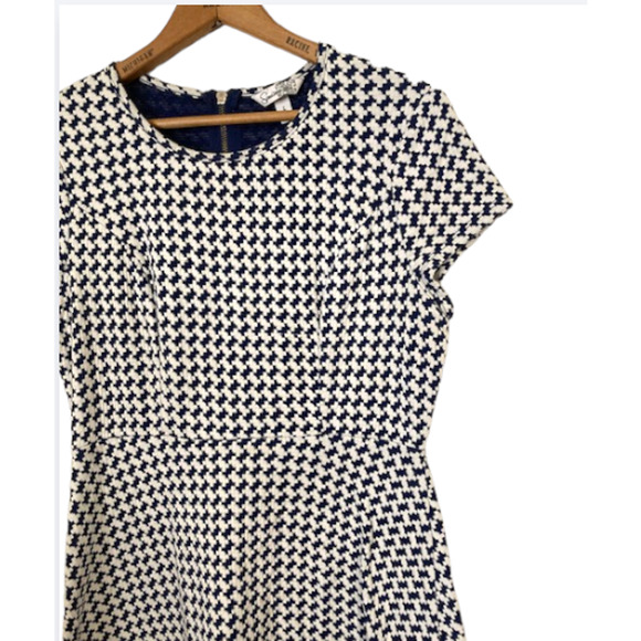 NAVY and White Houndstooth Dress - Large - Picture 2 of 6